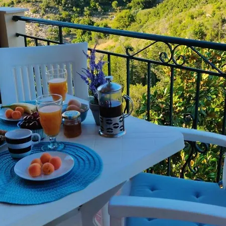 Lägenhet Myrtos Kefalonia Divarata